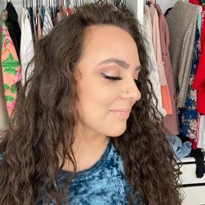 Meet your Posher, Alyssa